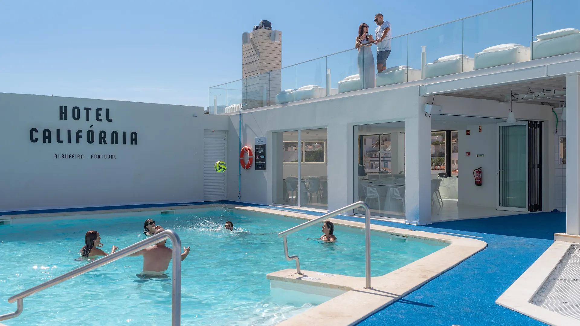 אלבופיירה California Urban Beach Hotel